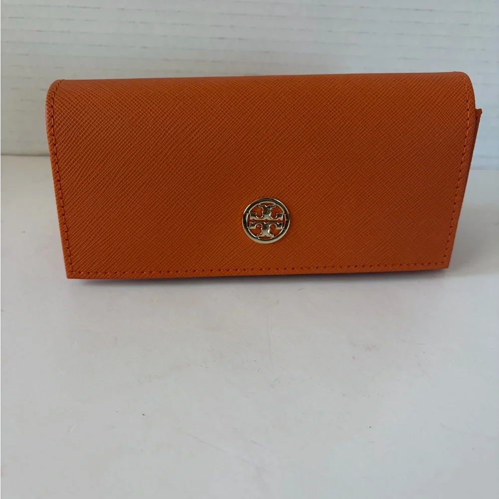 Tory Burch eyeglass case